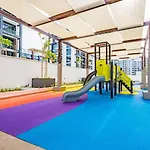 Egate - Dubai - 1 Bedroom 6Th Floor With Pool View- 17-625