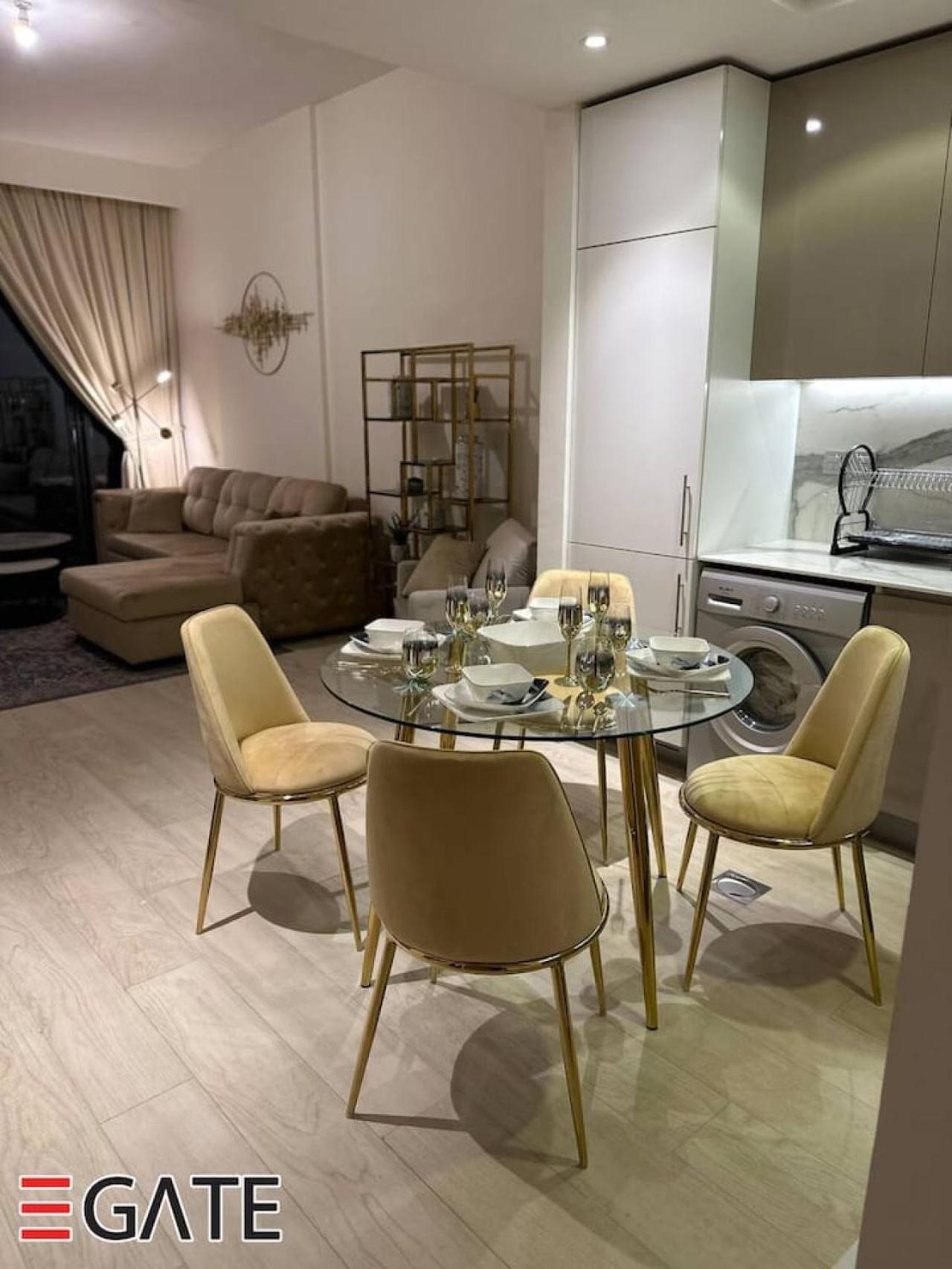 Egate - - 1 Bedroom 6th Floor With Pool View- 17-625 Dubai
