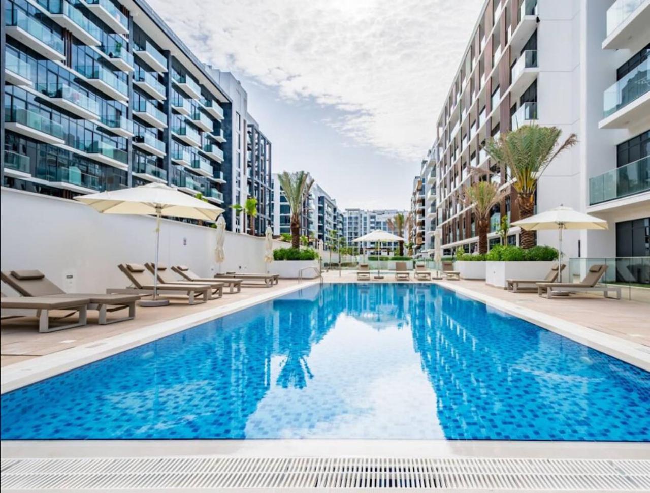 Egate - - 1 Bedroom 6th Floor With Pool View- 17-625 Apartment